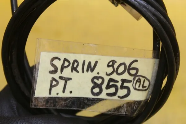 ABS Sensor Right Rear A9065400217 Sprinter image 10