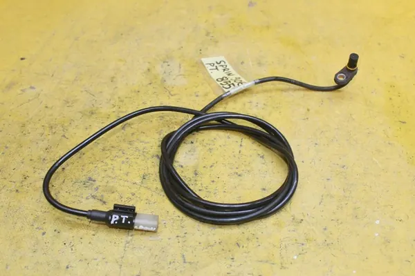 ABS Sensor Right Rear A9065400217 Sprinter image 6