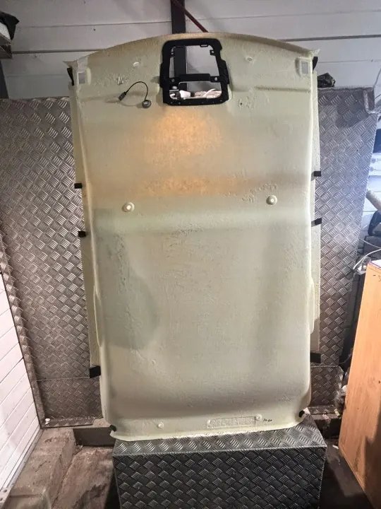 Teto Dacia Spring EV 2022 OEM PODSUFITKA image 8