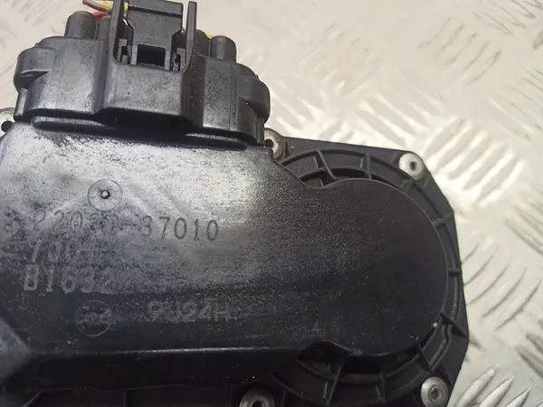 Luftdrosselklappe Toyota Auris I E15 1.6 VVTI 22030-37010 image 3