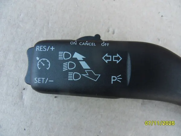 Interruptor de pisca-pisca controle de cruzeiro MEYLE 1008500005 image 2