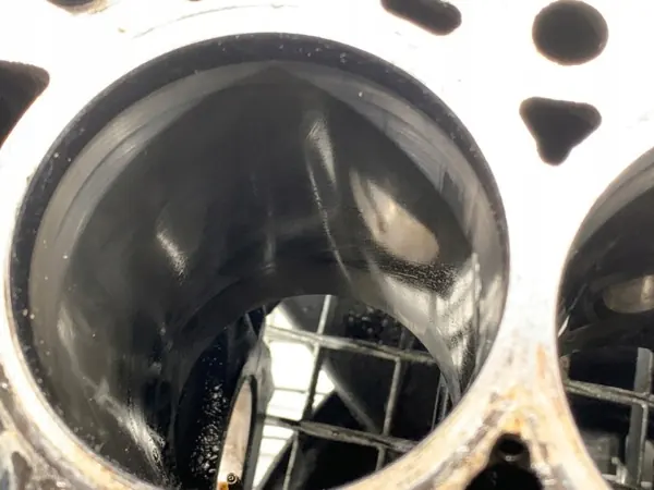 Moottorilohko OEM LORK-2073-33510 Kia Optima 1.7 image 3