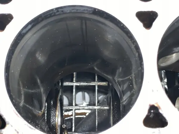Moottorilohko OEM LORK-2073-33510 Kia Optima 1.7 image 5