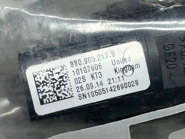 Audi A3 S3 8V 2015 Start/Stop Button 8V0905217B image 2