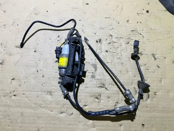 Webasto Heizungspumpe OEM 1T0201607M für VW Touran I image 4