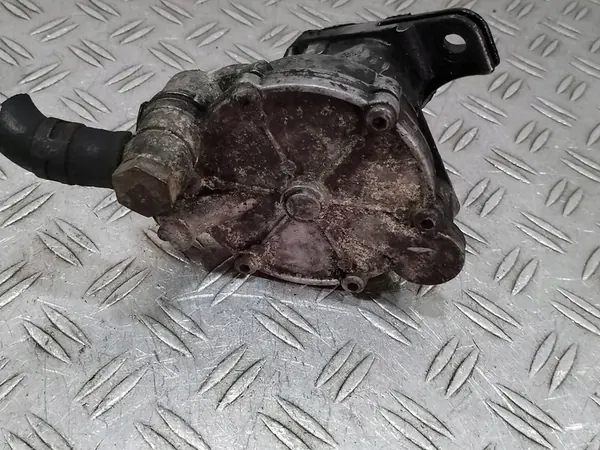 VW TRANSPORTER T4 Imupumppu 2.4 D image 3