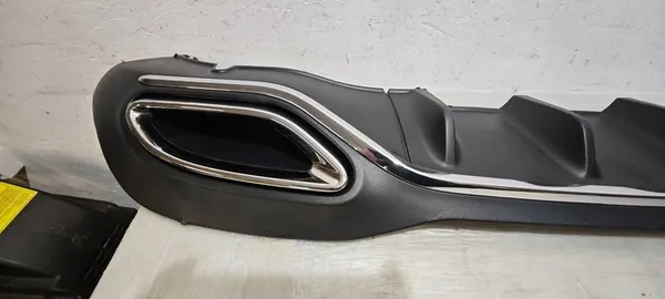 Bakre stötfångarspoiler Mercedes A-Klass W177 AMG image 5
