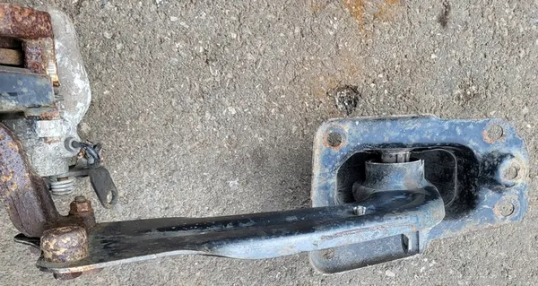 Braccio Longitudinale Posteriore Destro VW Touran Golf V OE image 9