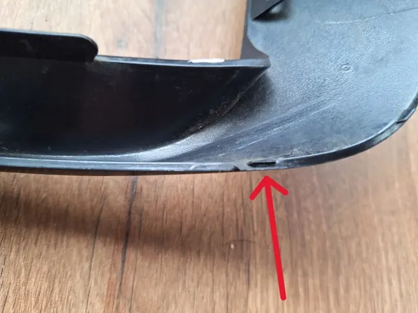 Framhöger stötfångarstrimma OEM 81A853054 S-P Audi Q2 image 10