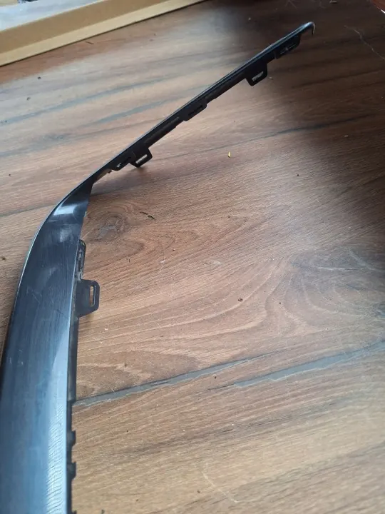 Framhöger stötfångarstrimma OEM 81A853054 S-P Audi Q2 image 5