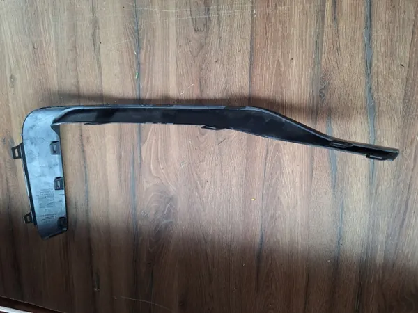 Framhöger stötfångarstrimma OEM 81A853054 S-P Audi Q2 image 8