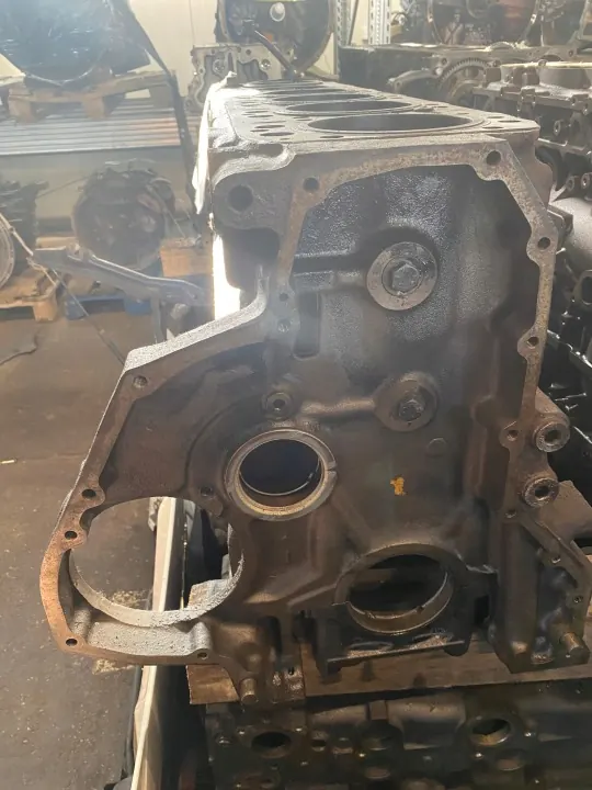 Bloc moteur MAN D2866 - 410CV bloc nu image 4