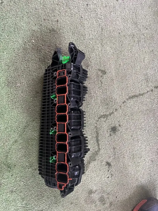 VW AUDI 3.0 TDI Coletor de admissão 059145762K image 4