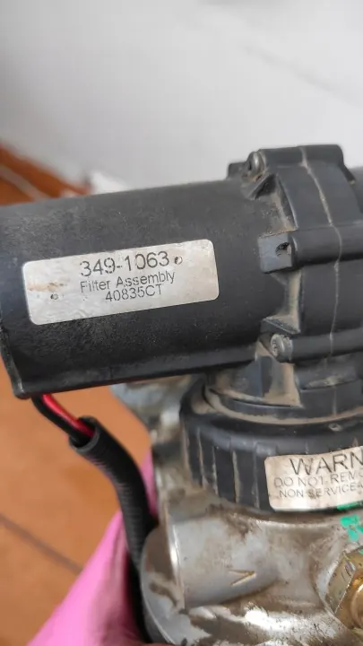 Pompe à carburant et filtre OEM 349-1063, 228-9130 image 5