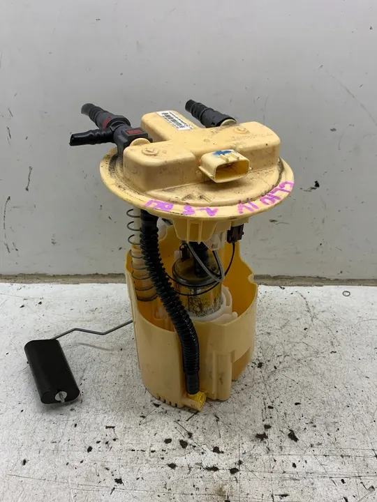 Bomba de combustível Renault Clio IV 1.5 DCI image 2