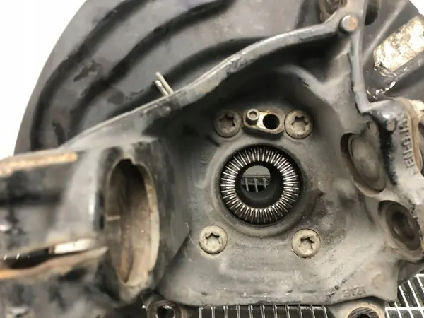 BMW X3 F25 2013 Mozzo ruota anteriore image 6