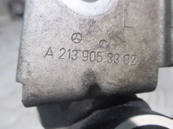 Mercedes Tasonanturi OEM A2139053302 Etu Vasen image 4