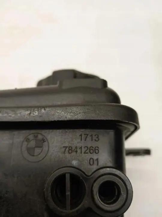 BMW X5M F85 2017 Kühlmittelausgleichsbehälter OEM 7841266 image 2