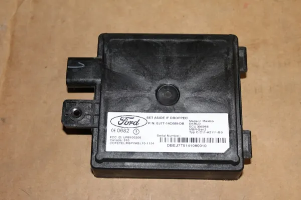 Radar traseiro direito Lincoln MKC OEM EJ7T-14C689-DB image 5