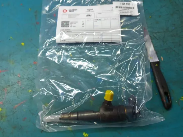 Inyector 0445110339 para Ford Fiesta MK7 1.4 TDCI image 6