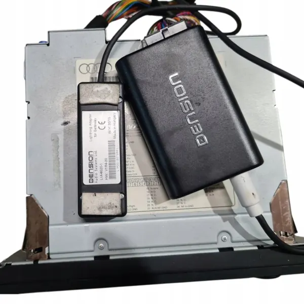 Radio Navigation OEM 8E0035192Q Audi A4 B7 D'origine image 4