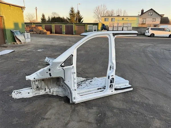 Pilar da Porta Dianteira Esquerda Mercedes Vito W447 image 2