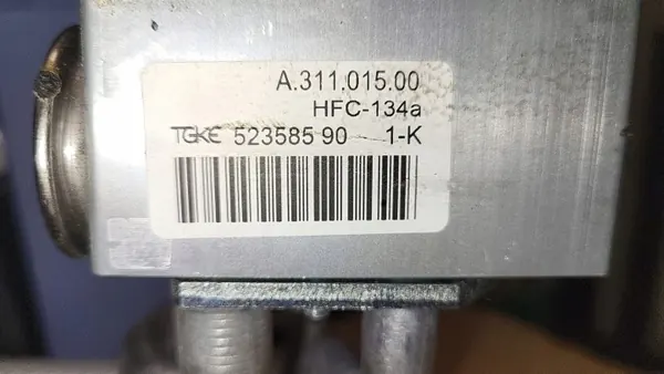 Détendeur Climatisation OEM 272813365R Master 3 image 9