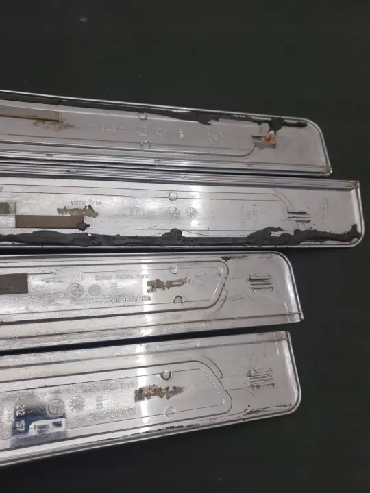 BMW 7 E38 dorpelbeschermer set OEM 8212152 image 6