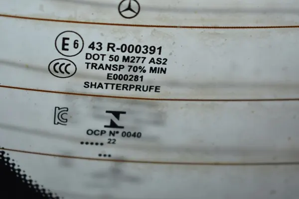 Janela traseira OEM A2066702701 555 para Mercedes W206 image 4