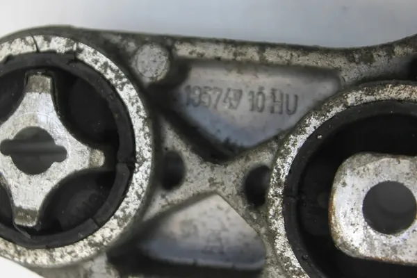 Support de différentiel arrière BMW M4 F82 F83 2015 image 7