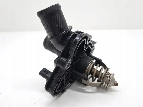 Boîtier de thermostat OEM 9811034680 pour Opel Corsa F image 2
