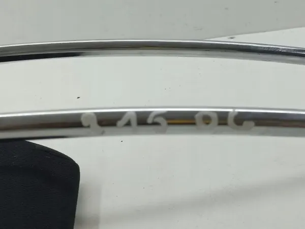 OEM AMD107070 Takapenkin päänoja oikea puoli image 6