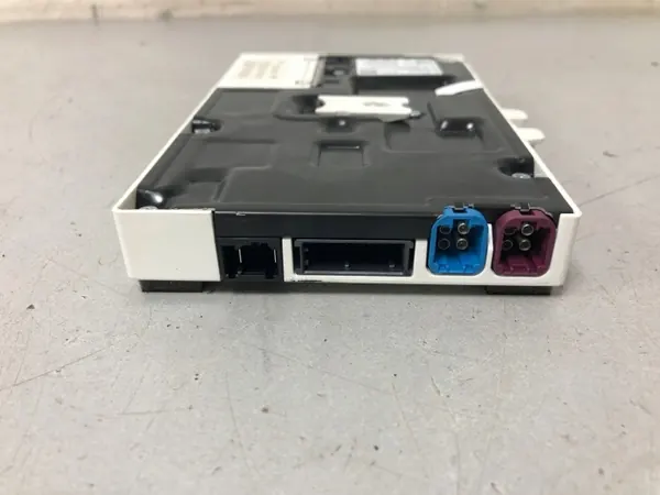 Telematikstyrenhet OEM 84105A6CDF3 för BMW i4 G26 image 4