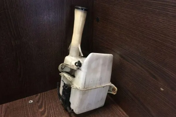 Wasbak TOYOTA COROLLA VERSO image 3