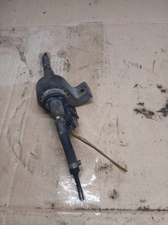Bomba de combustible Webasto OEM VW Touareg 2.5 TDI 7L image 2
