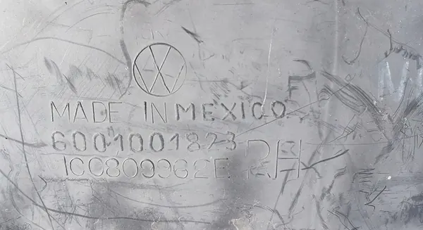 VW New Beetle Front Right Wheel Arch 1C0809962E image 2