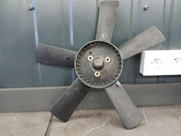 Ventilador Diesel Mercedes W123 OEM 6162050506 image 3
