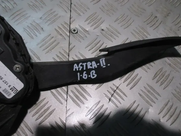 Gasklepppositie sensor Opel Astra G H image 2