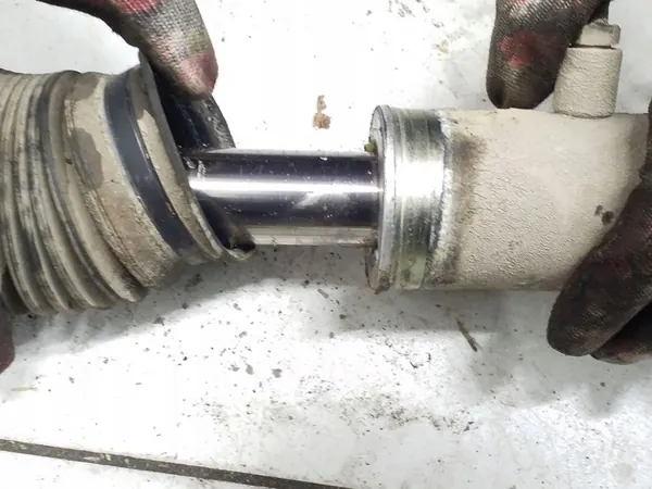 Nissan Almera N16 2002 Caixa de direção image 6