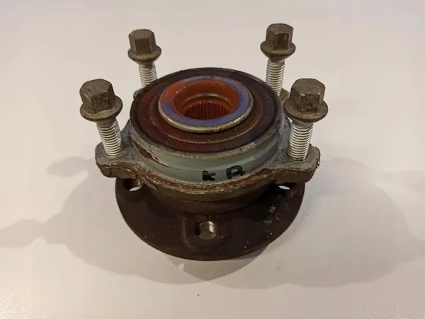 Volvo XC90 2016 Cuscinetto e mozzo ruota sinistra image 3