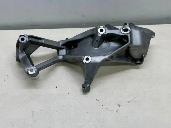 Soporte compresor aire acondicionado Porsche OE 03H260087E image 10