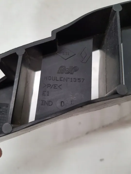 Viga de para-choque dianteiro Renault Twingo II image 4