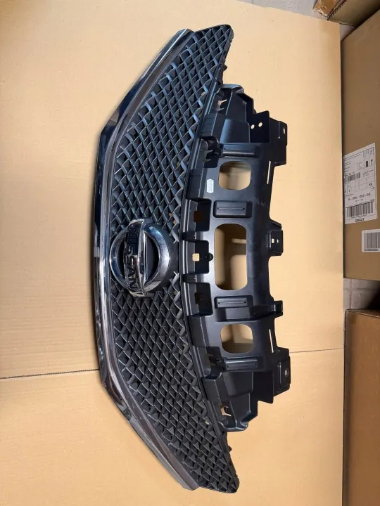 Grelha Nissan Note E12 OEM 080301 - Original usado image 2