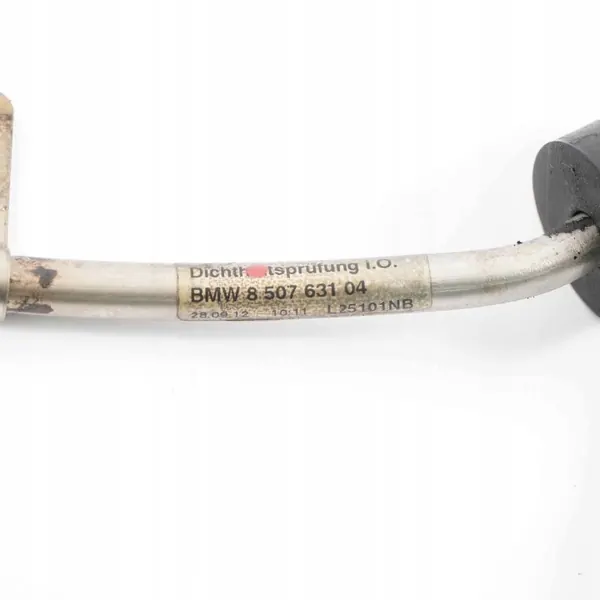 BMW OEM 8510899 Uitlaatdrukpijp - Gebruikt image 9