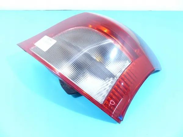 Bakljus höger Toyota Yaris II 05-09 image 2