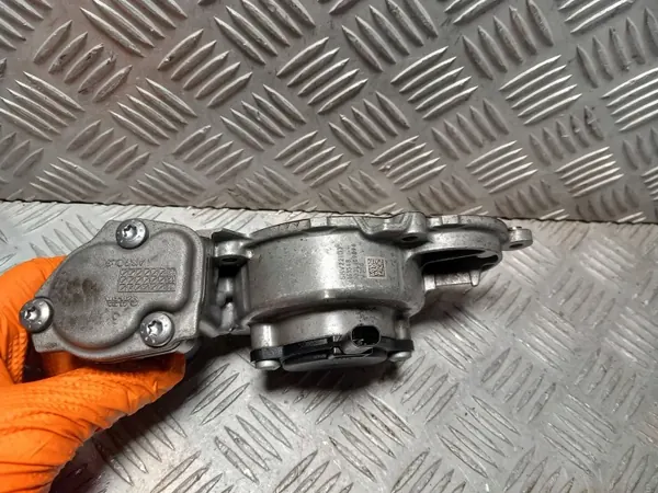 SEAT OE Nokkenasdeksel voor Leon III FR 2.0 TDI image 4