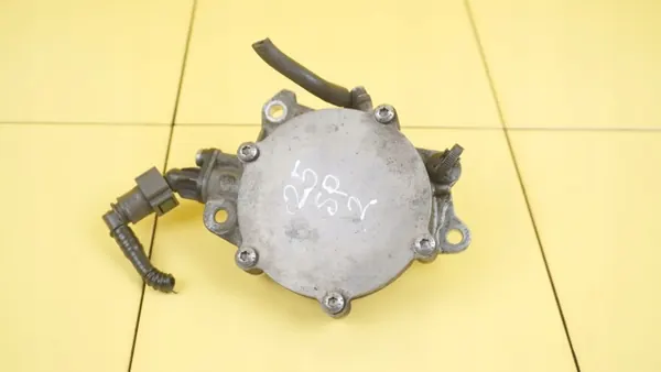 Vacuümpomp OEM 5FV 7586424 voor Peugeot 1.6 THP image 2