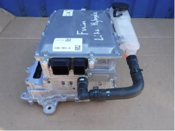 Convertisseur DC Ford pour Fusion Hybride Version USA image 3