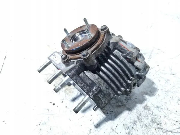 OEM 1Y229 Vaihteisto Toyota RAV4 2.2 D:lle image 6