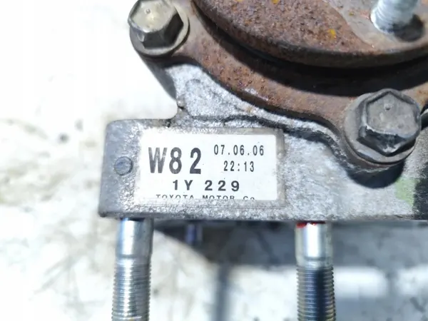 OEM 1Y229 Vaihteisto Toyota RAV4 2.2 D:lle image 7